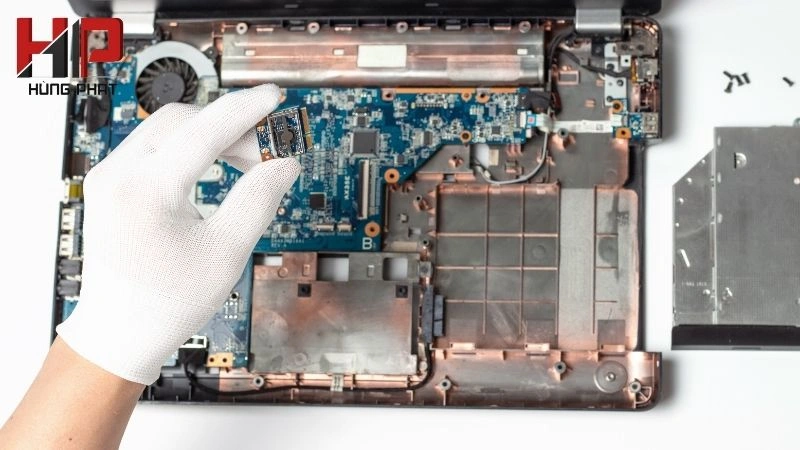 mainboard bị hỏng có bán được không