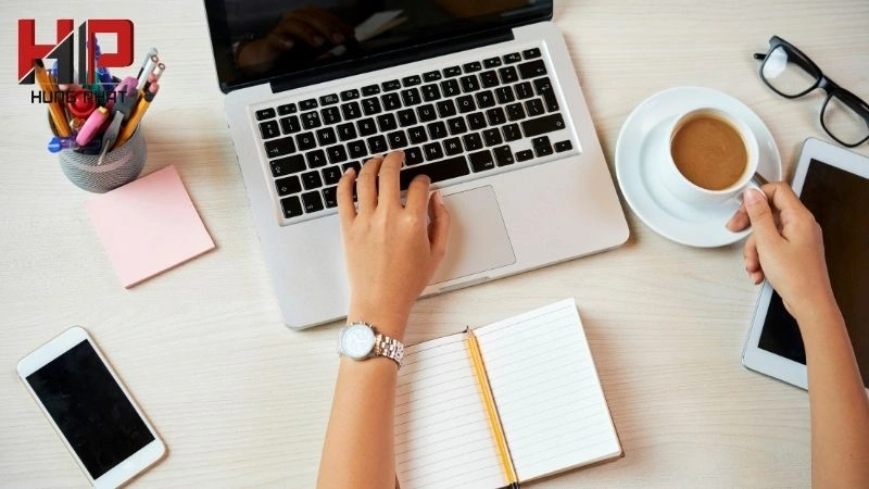 laptop bị chai pin có thu mua không