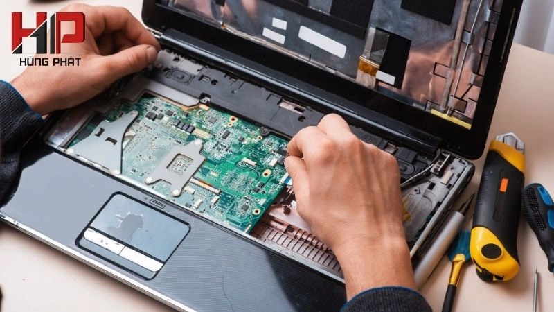 laptop bị hỏng có bán được không