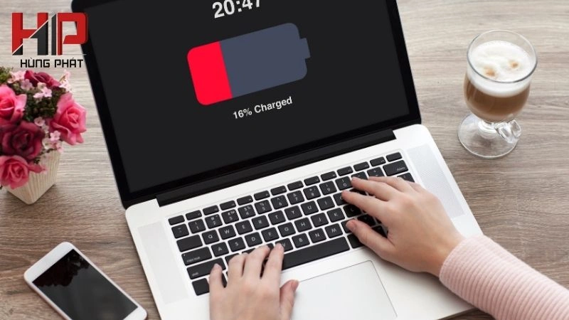 laptop không sạc được pin