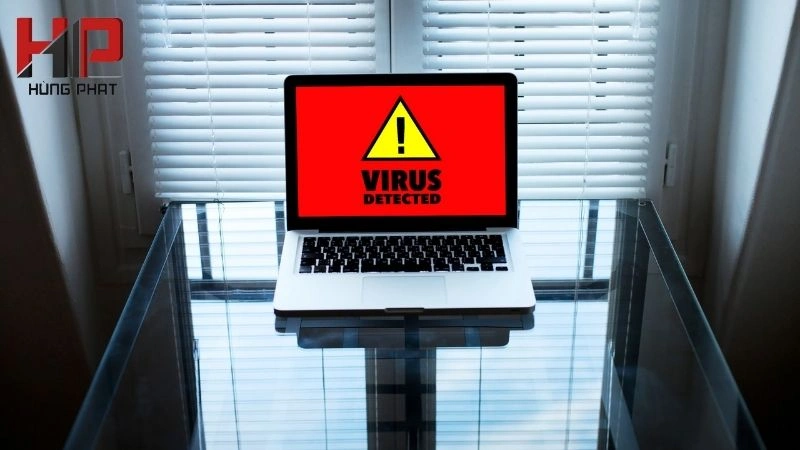 máy tính bị virus nặng