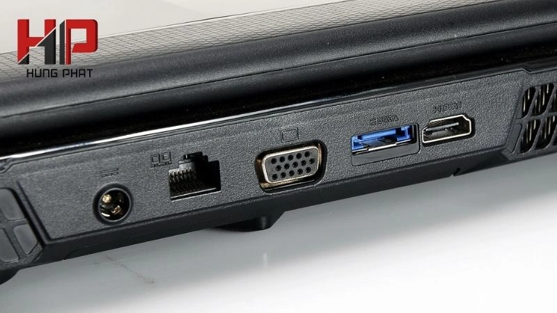 thanh lý laptop đời cũ giá cao